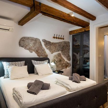 Private Accommodion Linda Studio Dubrovnik Exterior photo